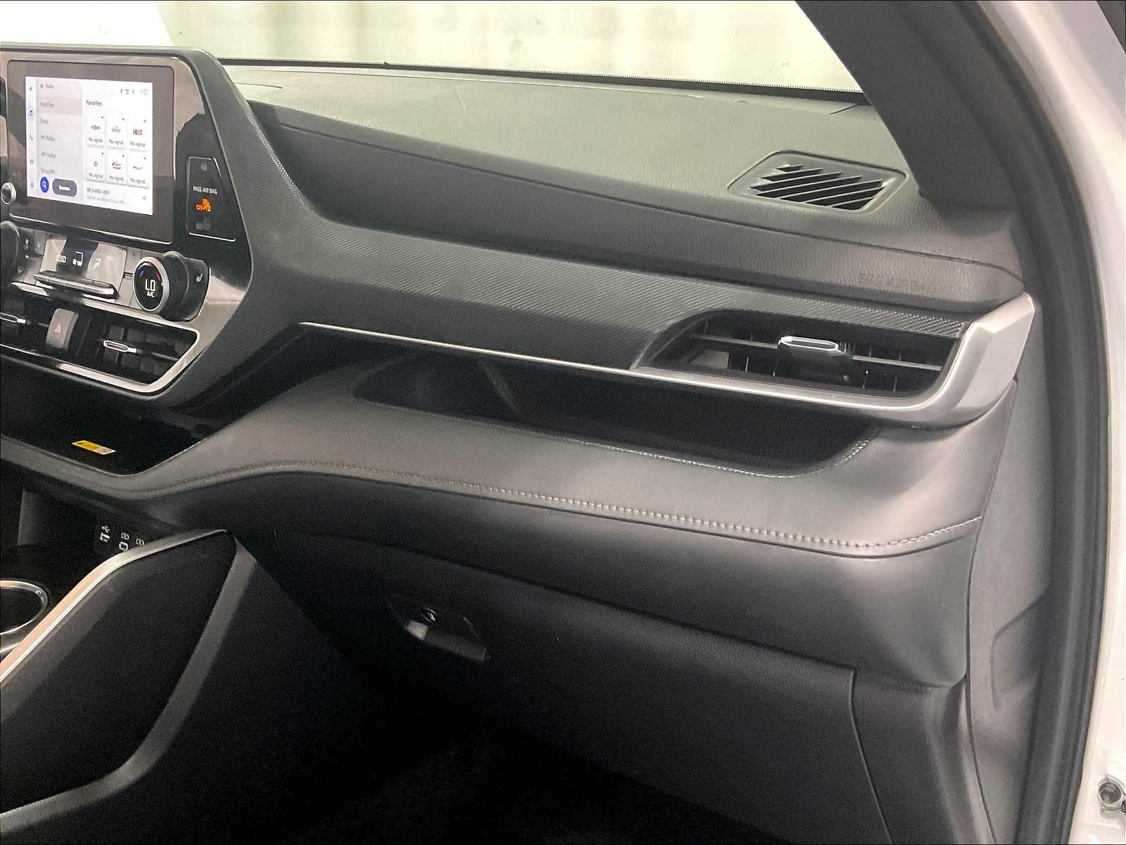 2023 Toyota Highlander XSE - Photo 13