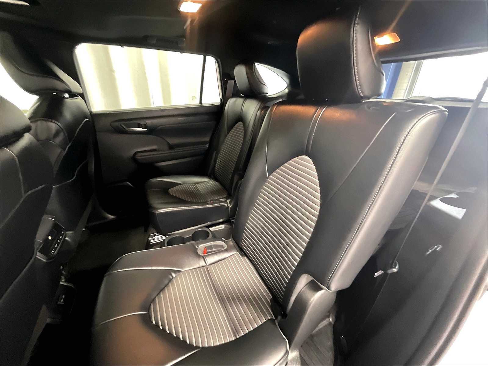 2023 Toyota Highlander XSE - Photo 15