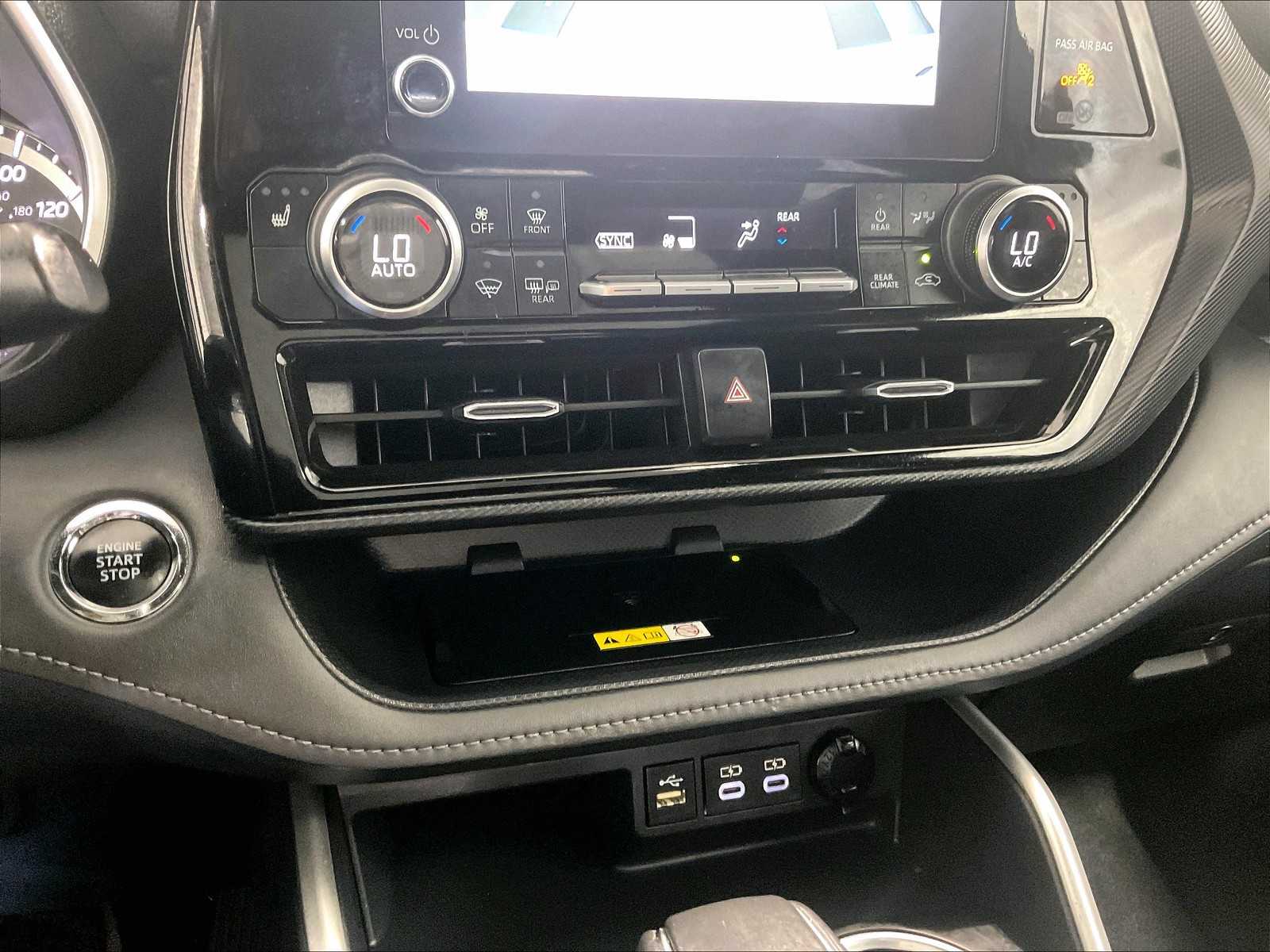 2023 Toyota Highlander XSE - Photo 26