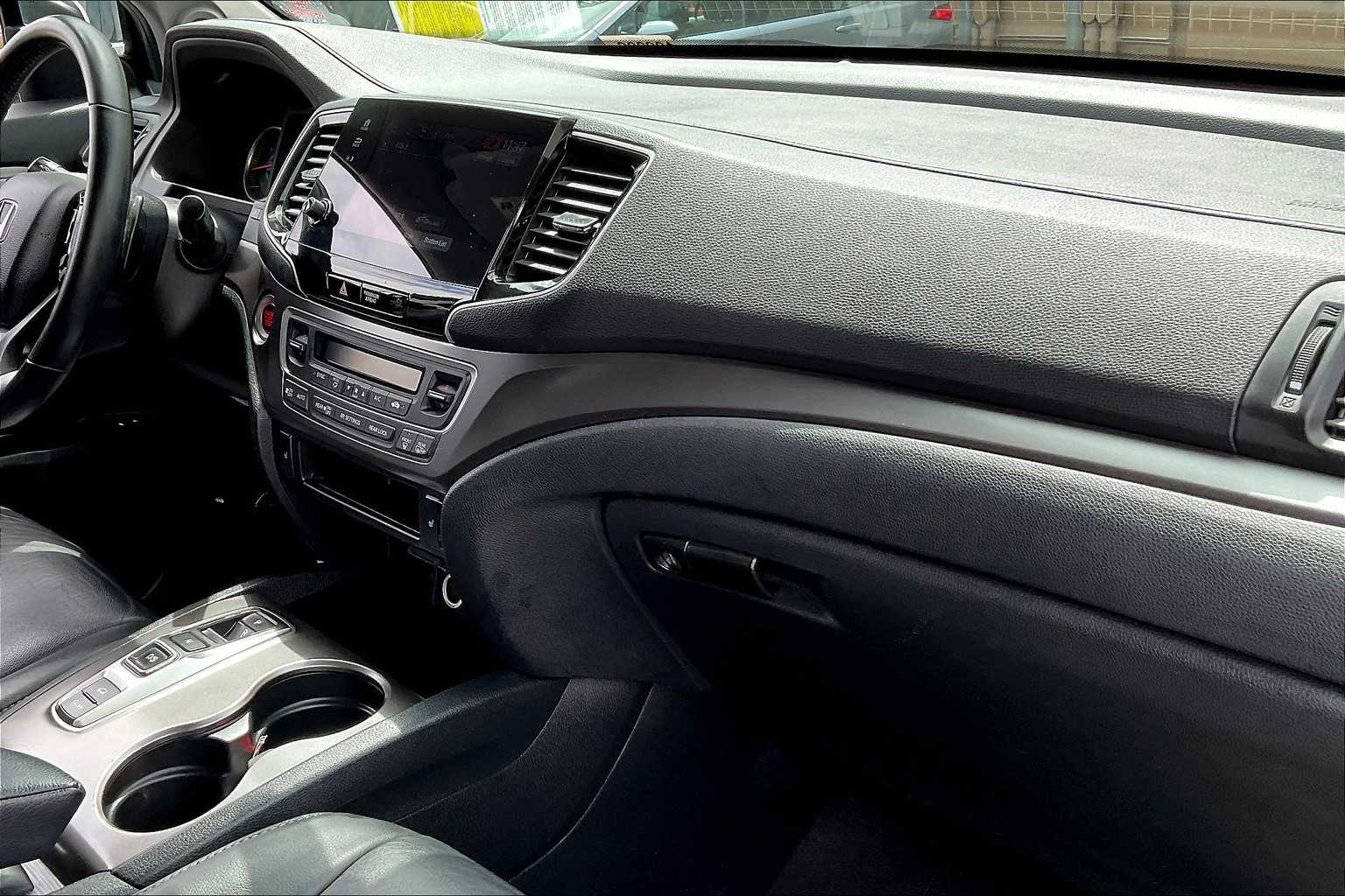 2022 Honda Pilot EX-L - Photo 14