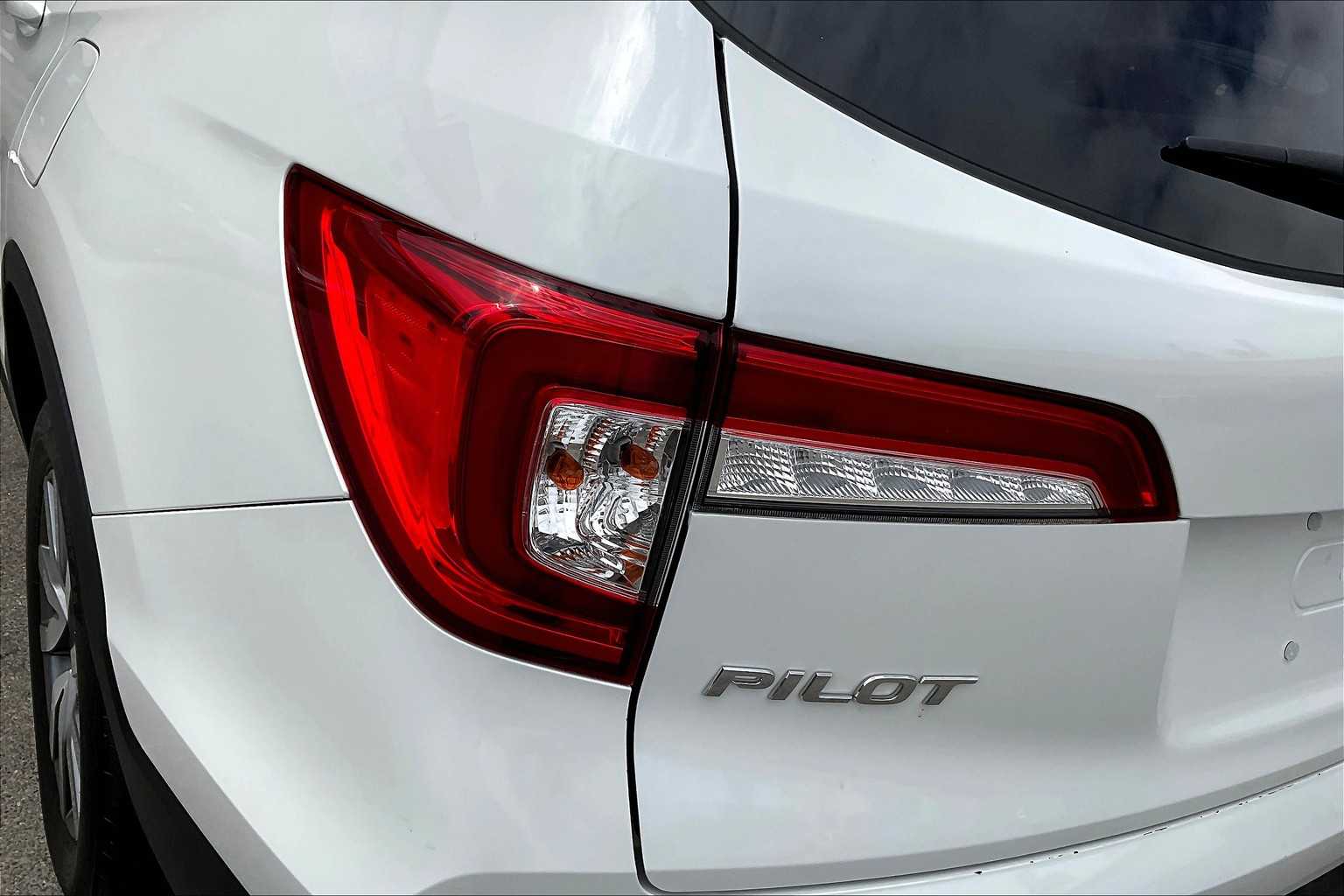 2022 Honda Pilot EX-L - Photo 34