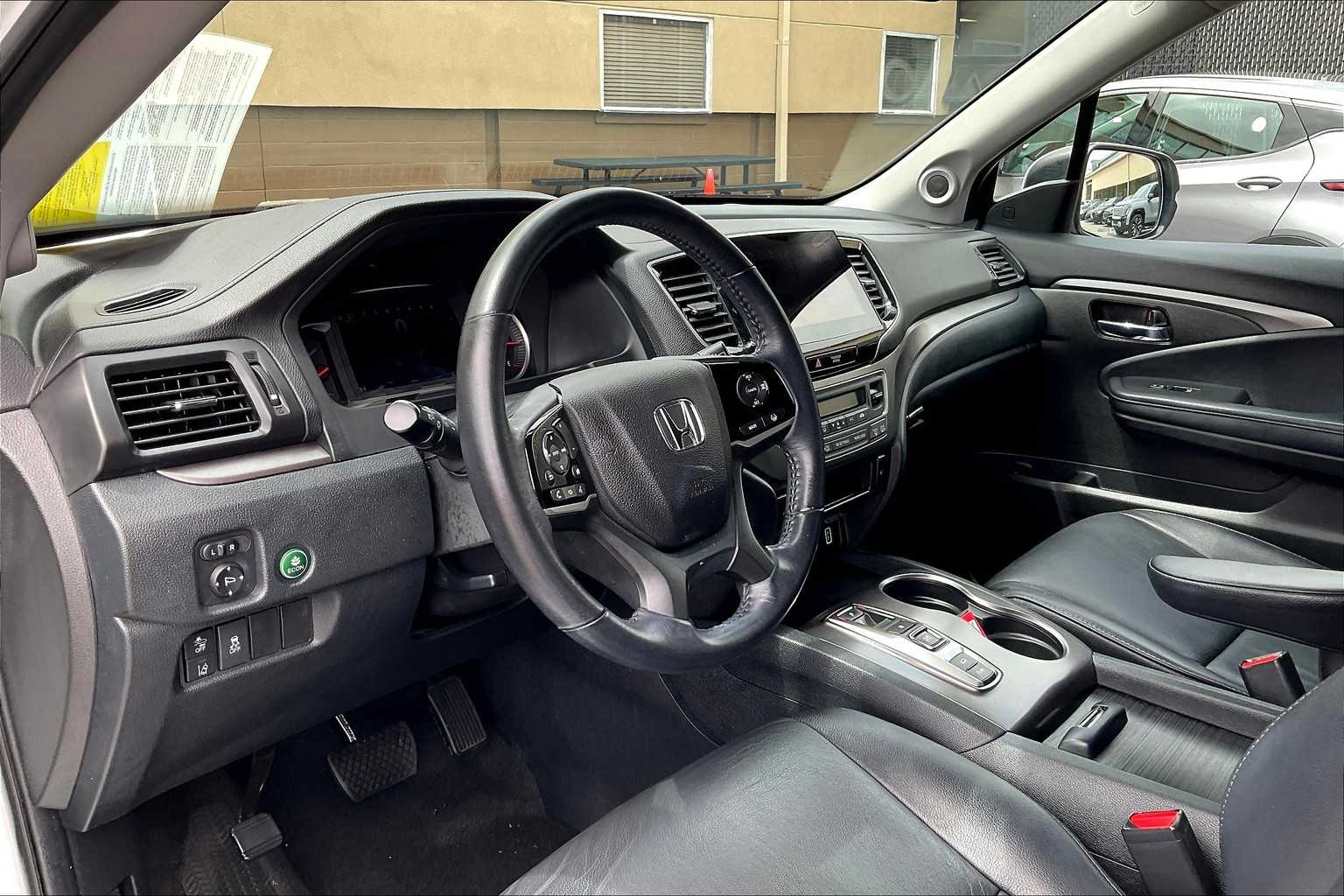 2022 Honda Pilot EX-L - Photo 8
