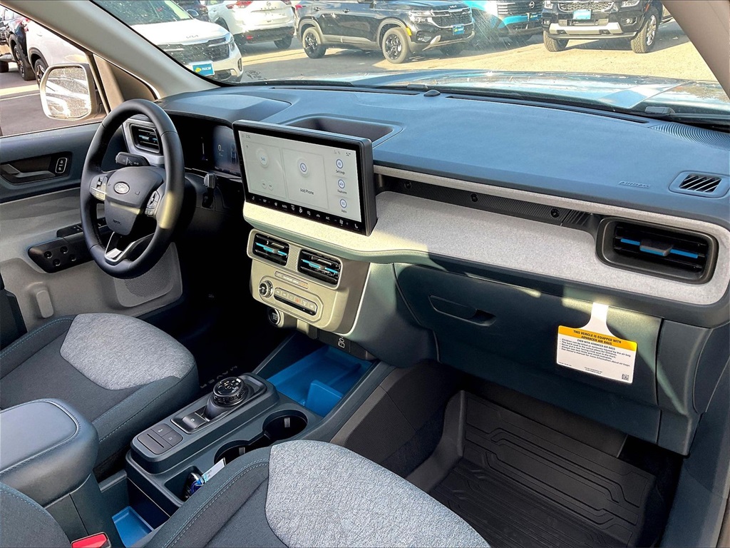 2025 Ford Maverick XLT - Photo 10