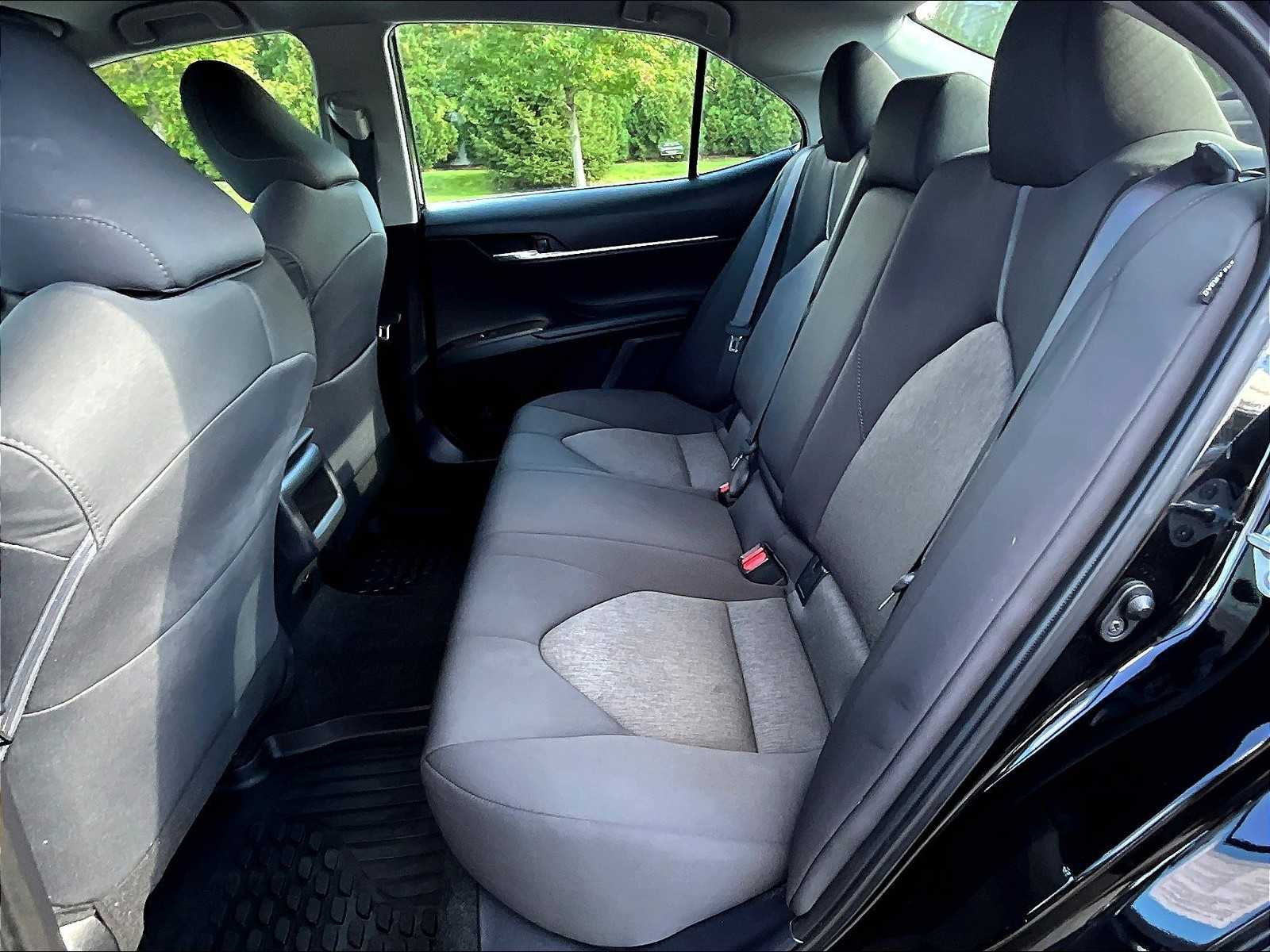 2023 Toyota Camry LE - Photo 15