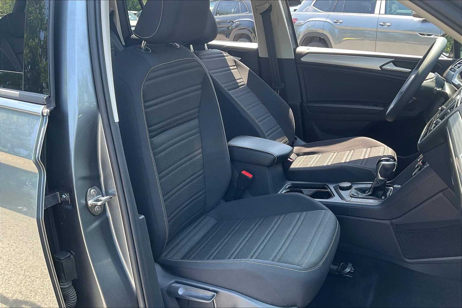 2022 Volkswagen Tiguan S - Photo 11