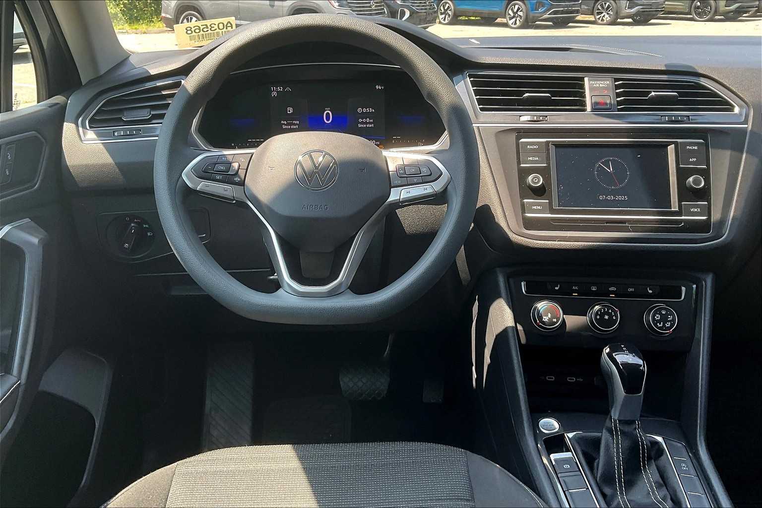 2022 Volkswagen Tiguan S - Photo 17