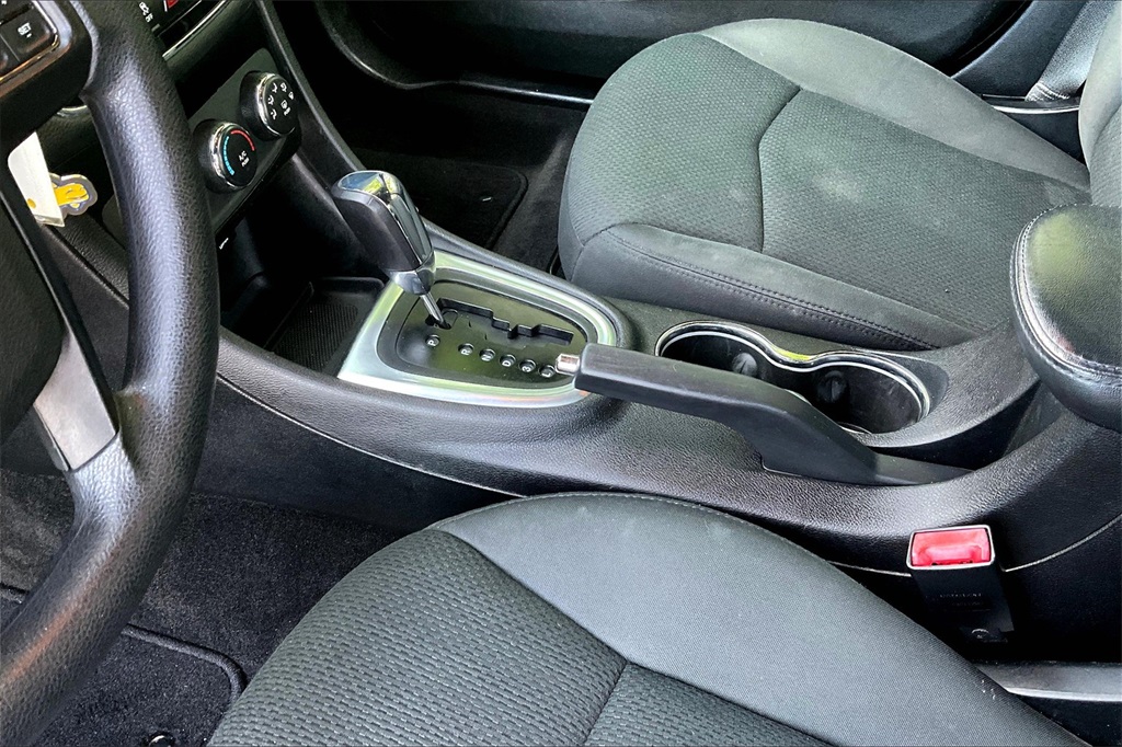2012 Chrysler 200 LX - Photo 19