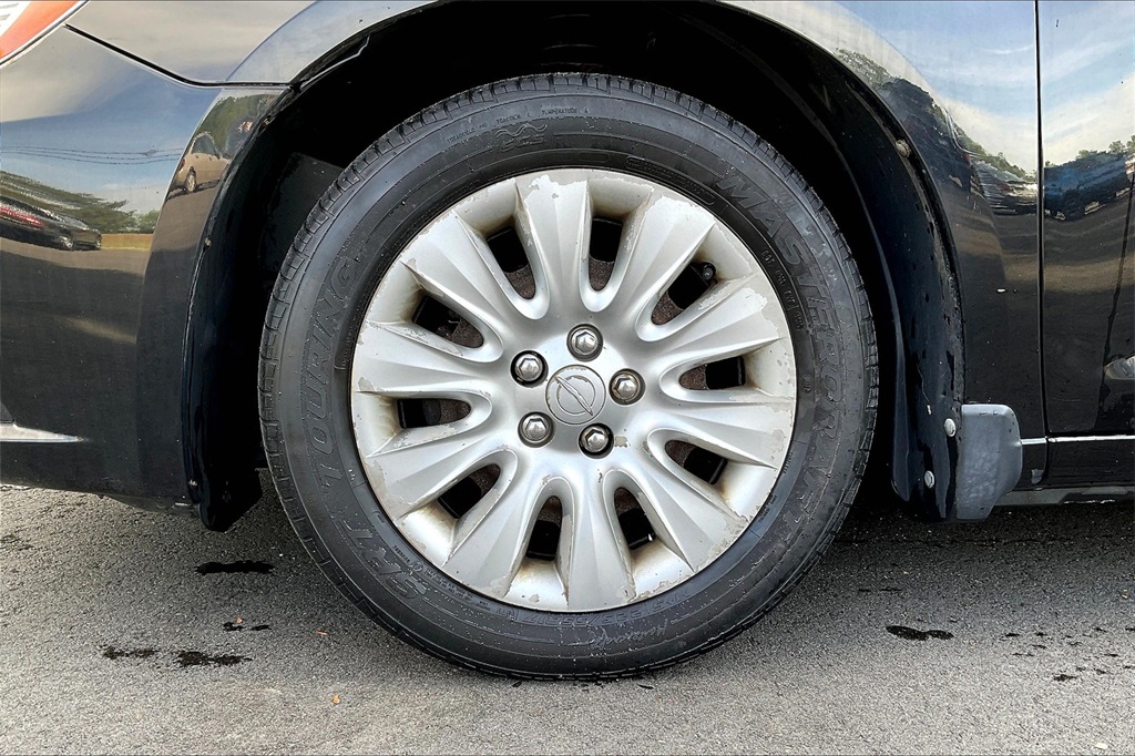 2012 Chrysler 200 LX - Photo 21