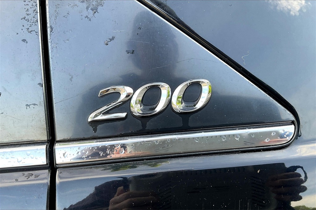 2012 Chrysler 200 LX - Photo 26