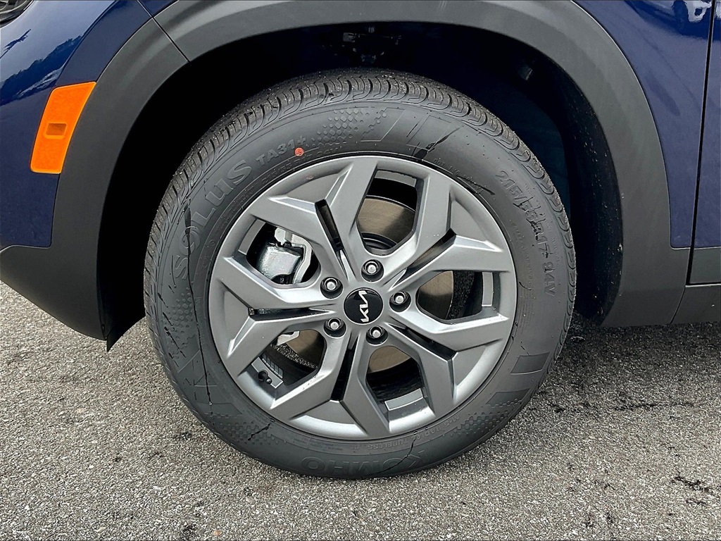 2026 Kia Seltos LX - Photo 8