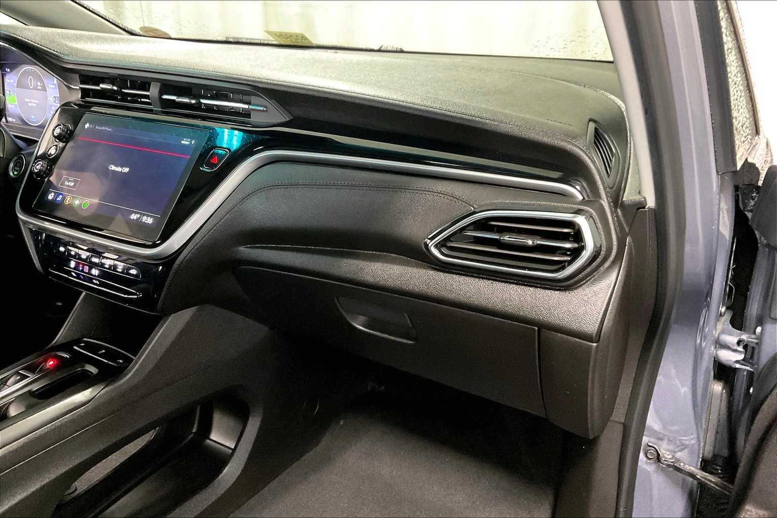 2023 Chevrolet Bolt EV 1LT - Photo 13