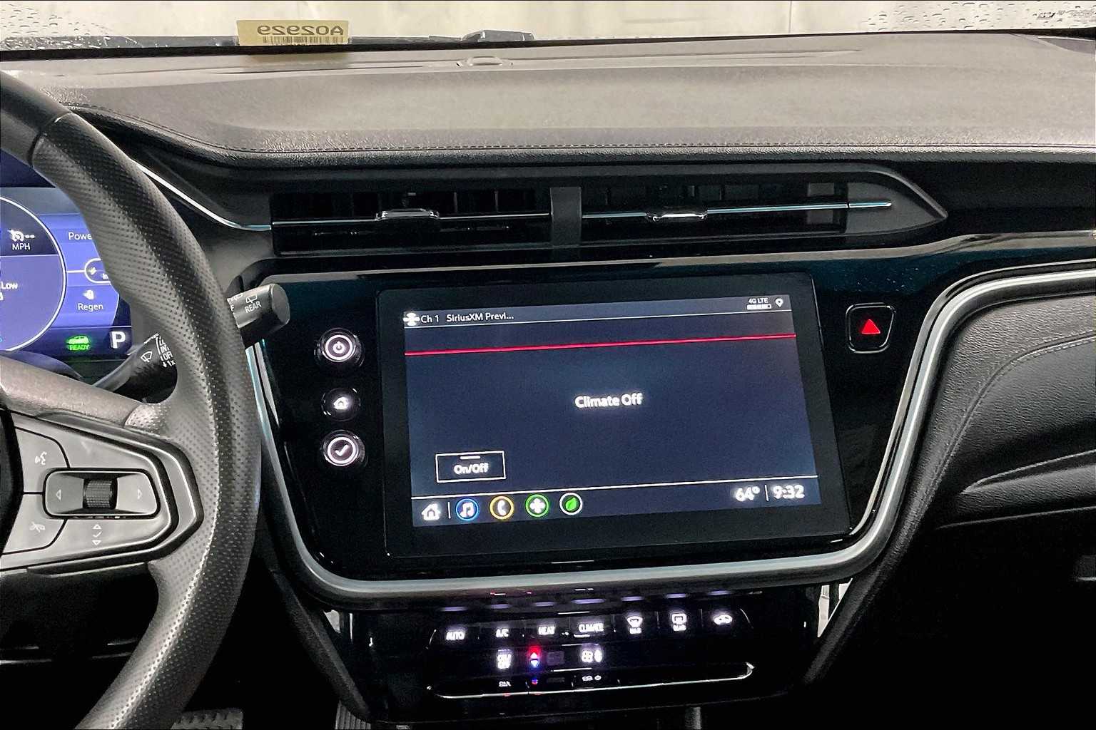 2023 Chevrolet Bolt EV 1LT - Photo 18