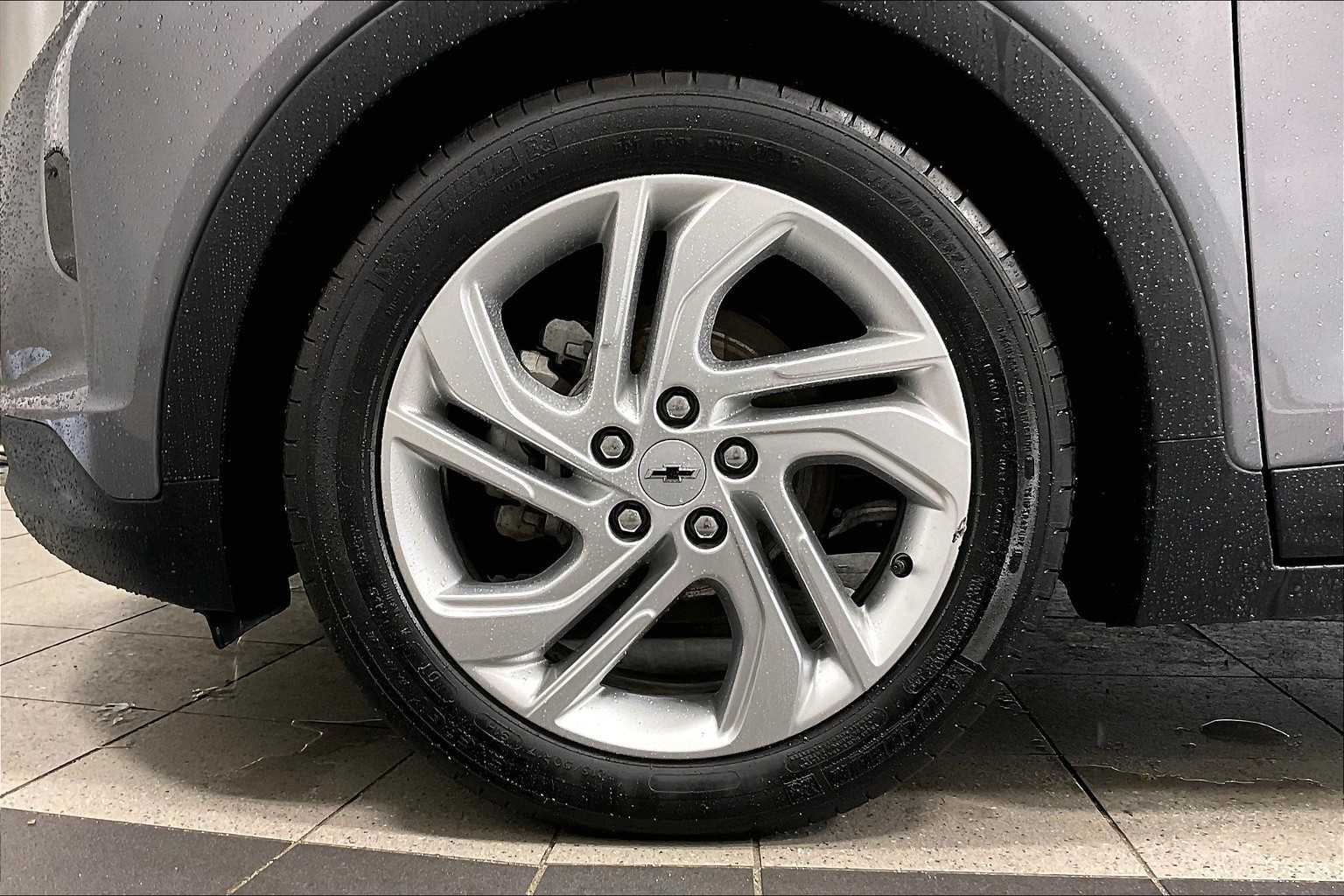 2023 Chevrolet Bolt EV 1LT - Photo 7