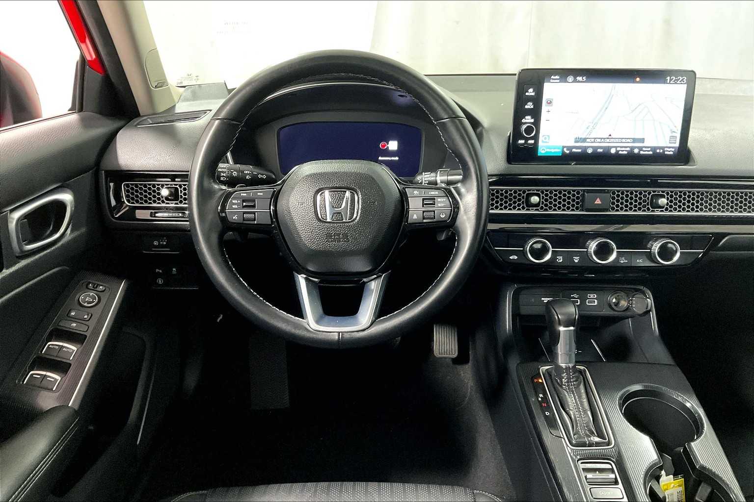 2022 Honda Civic Touring - Photo 17
