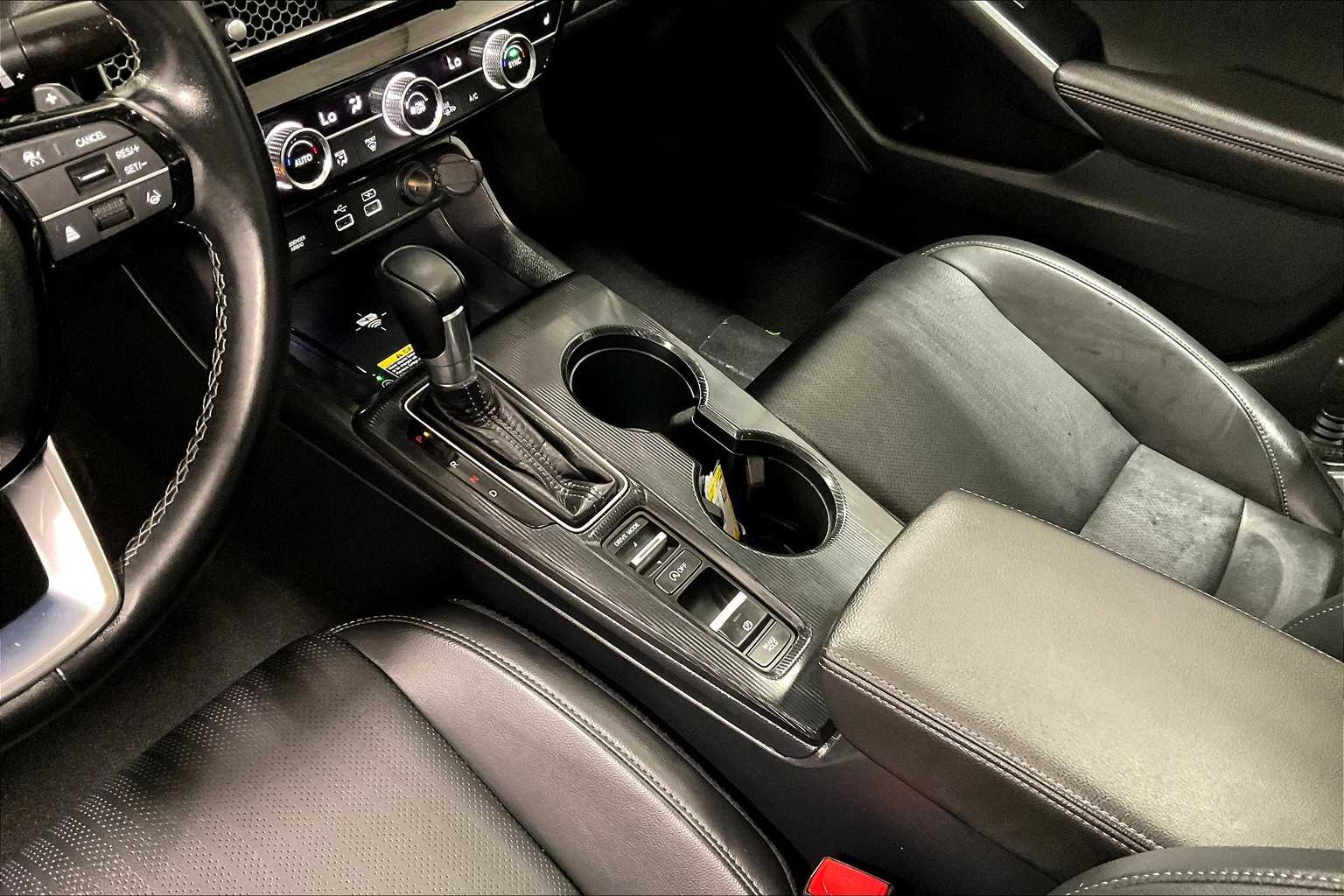 2022 Honda Civic Touring - Photo 20