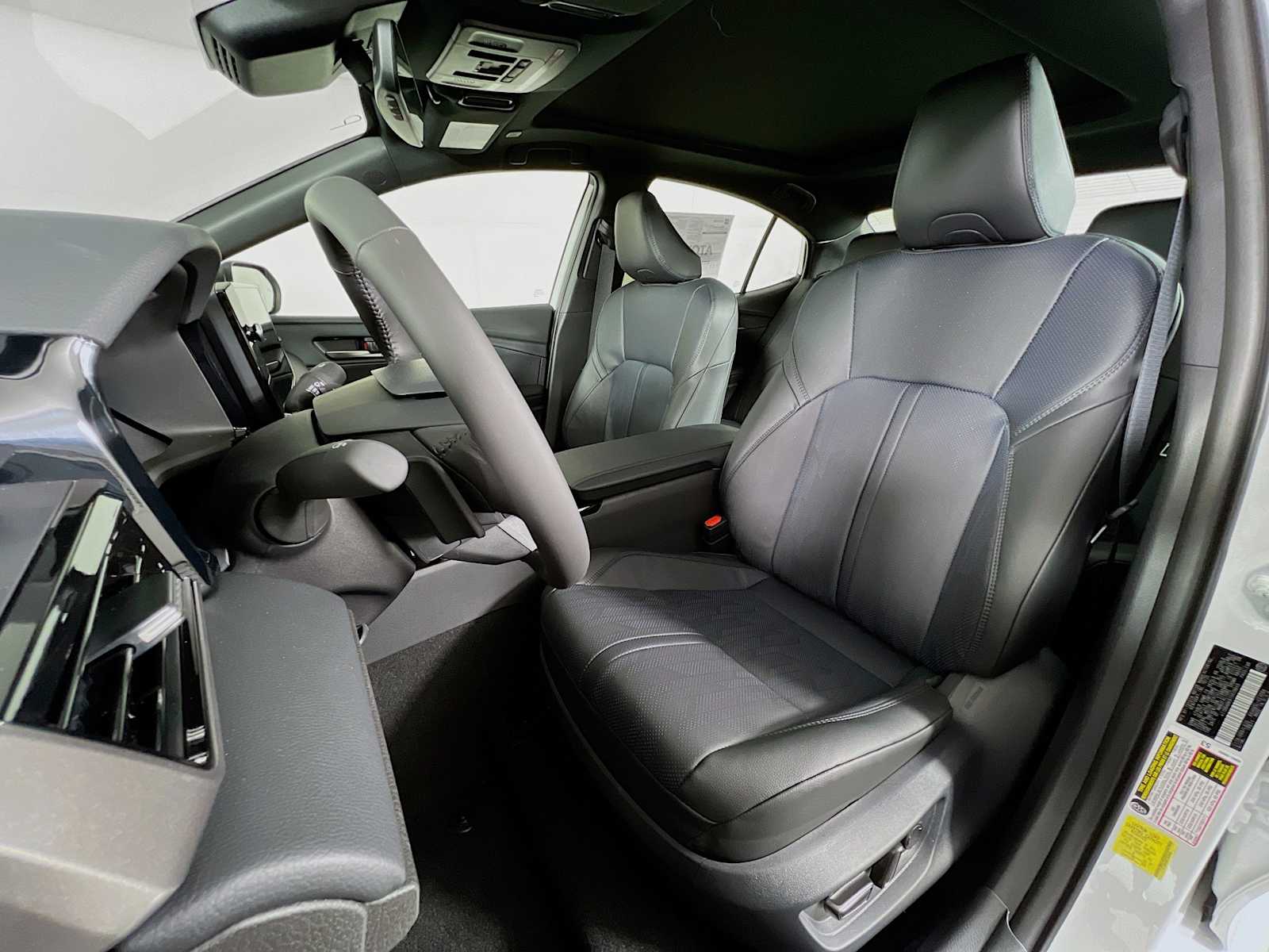 2026 Toyota Camry XSE - Photo 12