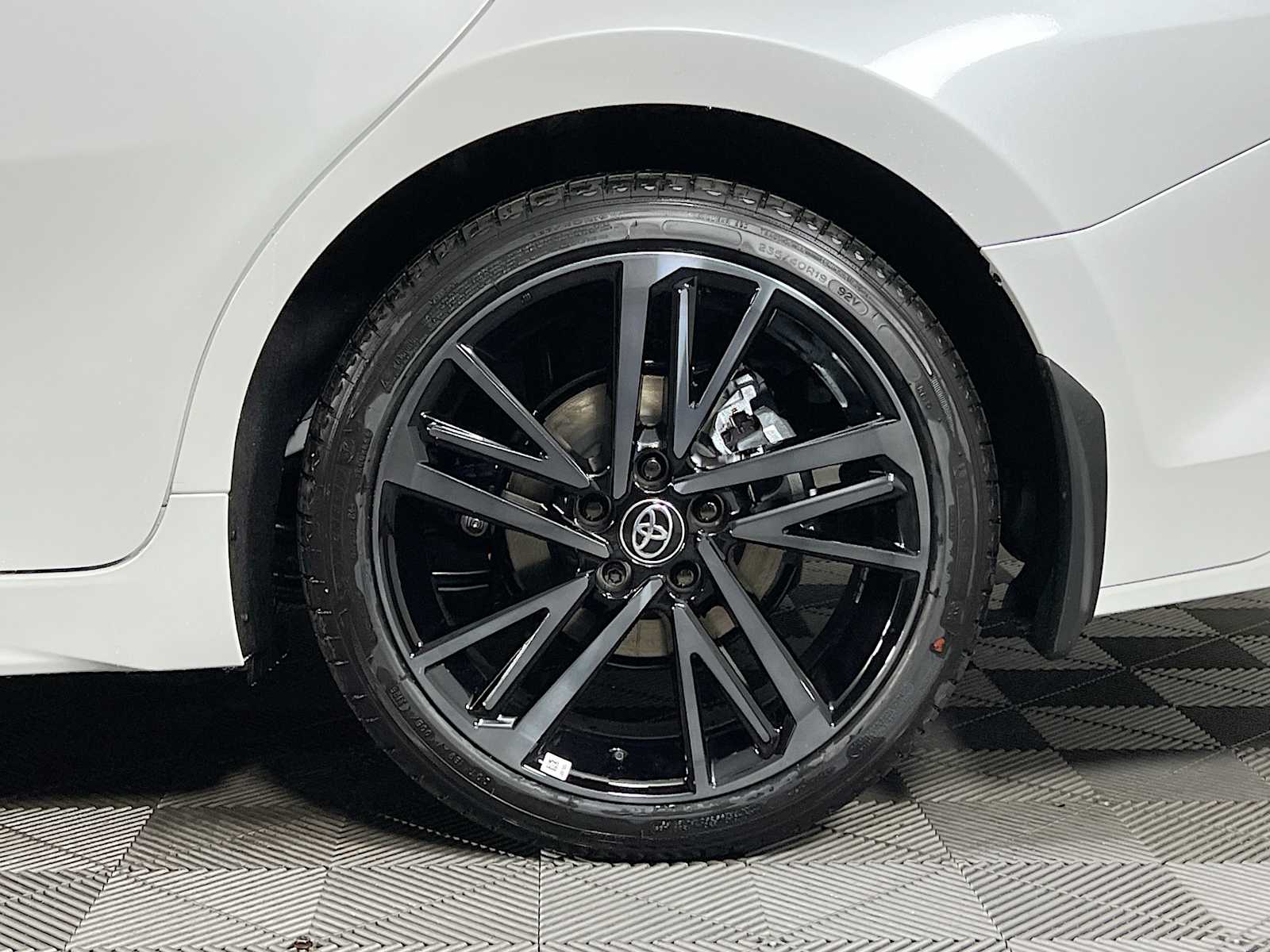 2026 Toyota Camry XSE - Photo 19