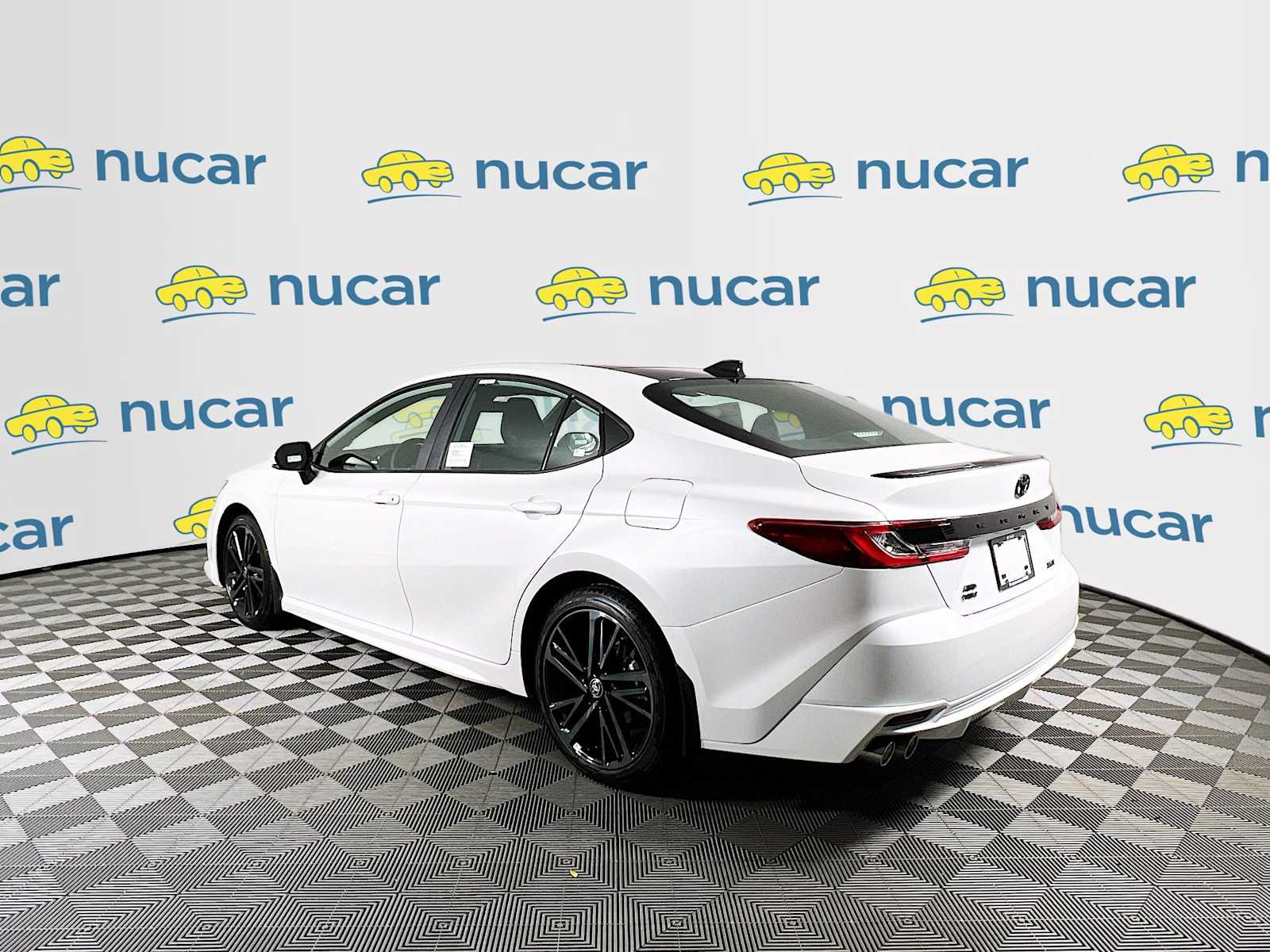 2026 Toyota Camry XSE - Photo 4