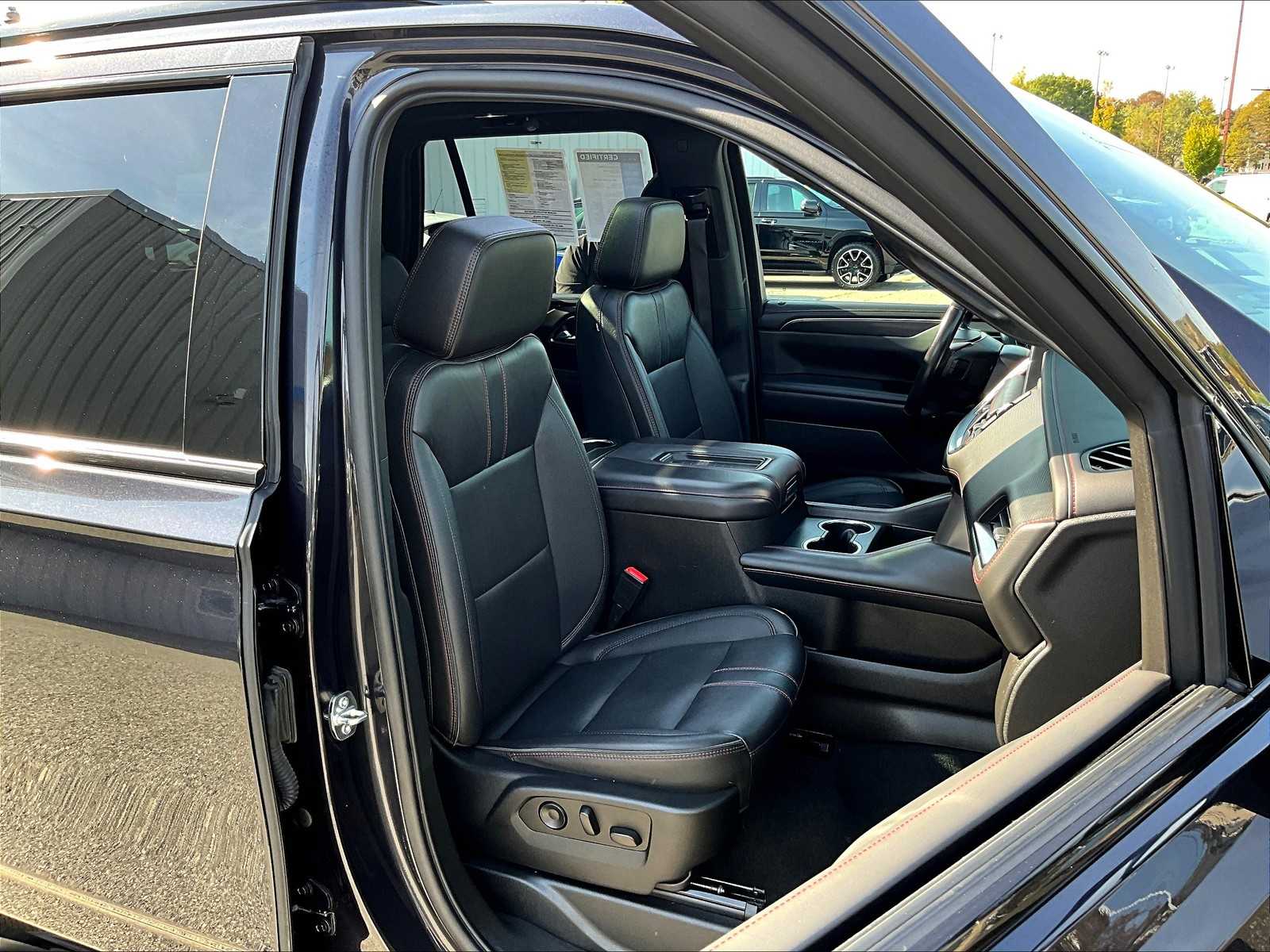 2022 Chevrolet Tahoe RST - Photo 11