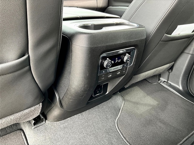 2025 Chevrolet Tahoe Premier - Photo 26