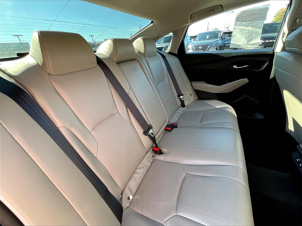 2023 Honda Accord Hybrid Touring - Photo 15