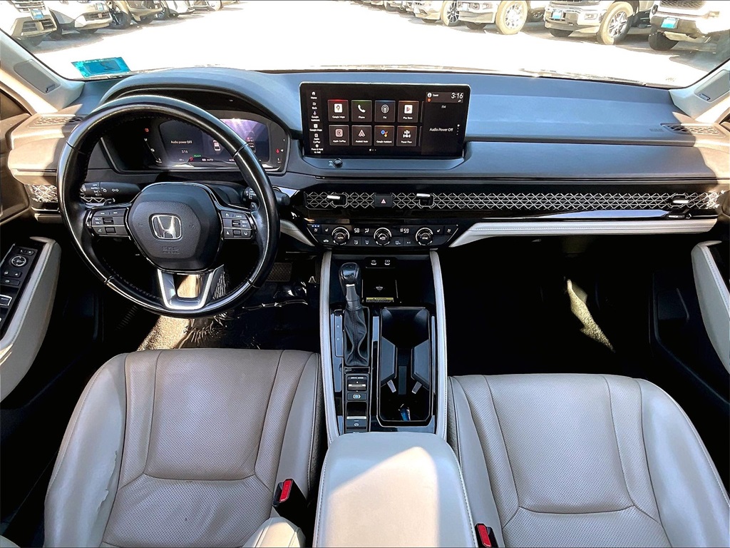 2023 Honda Accord Hybrid Touring - Photo 20