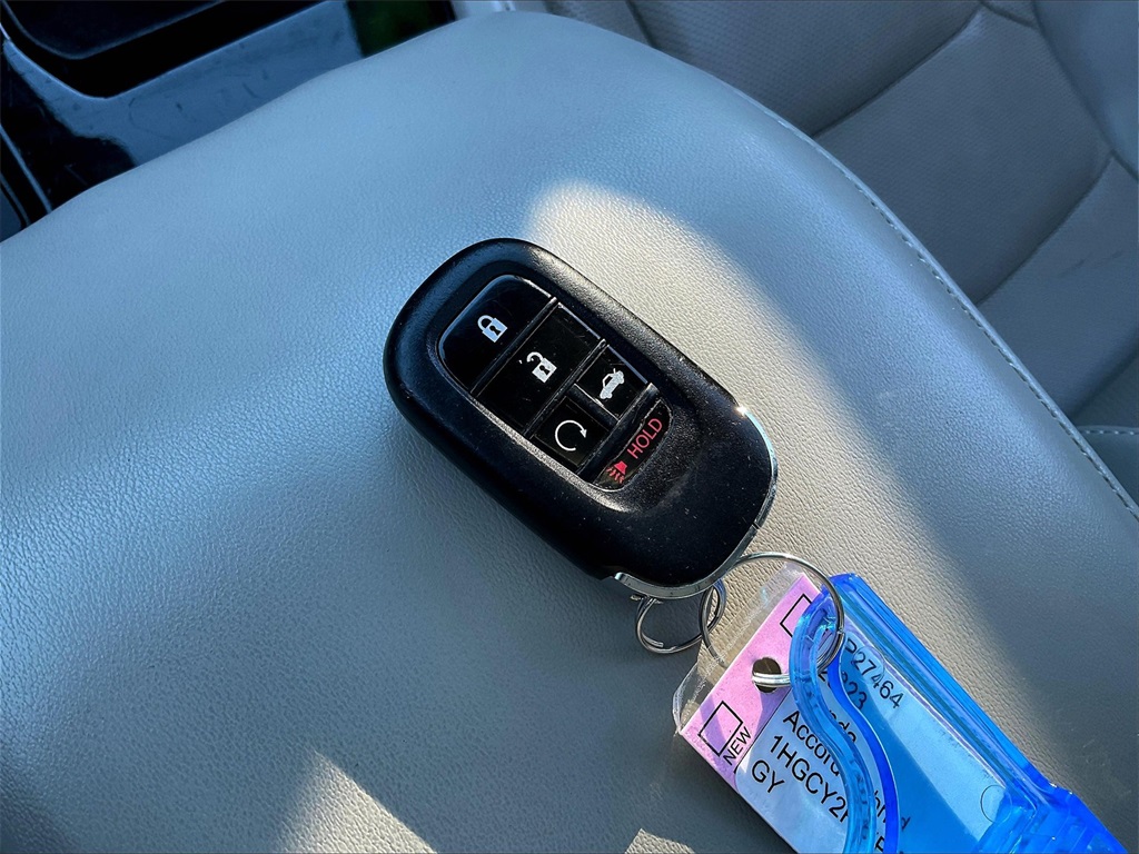 2023 Honda Accord Hybrid Touring - Photo 28
