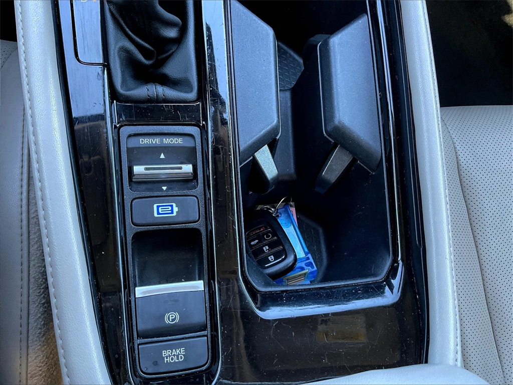 2023 Honda Accord Hybrid Touring - Photo 33