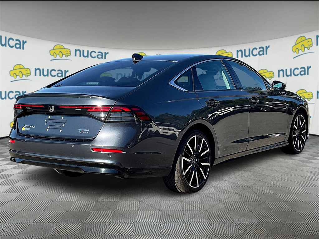 2023 Honda Accord Hybrid Touring - Photo 6