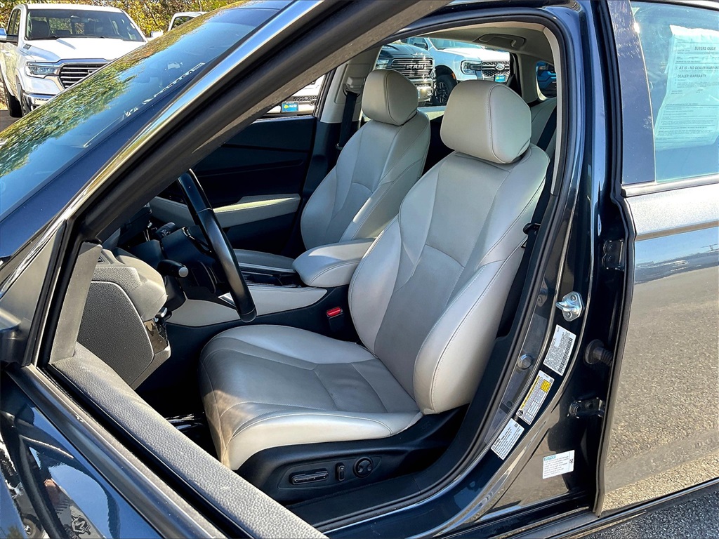 2023 Honda Accord Hybrid Touring - Photo 9