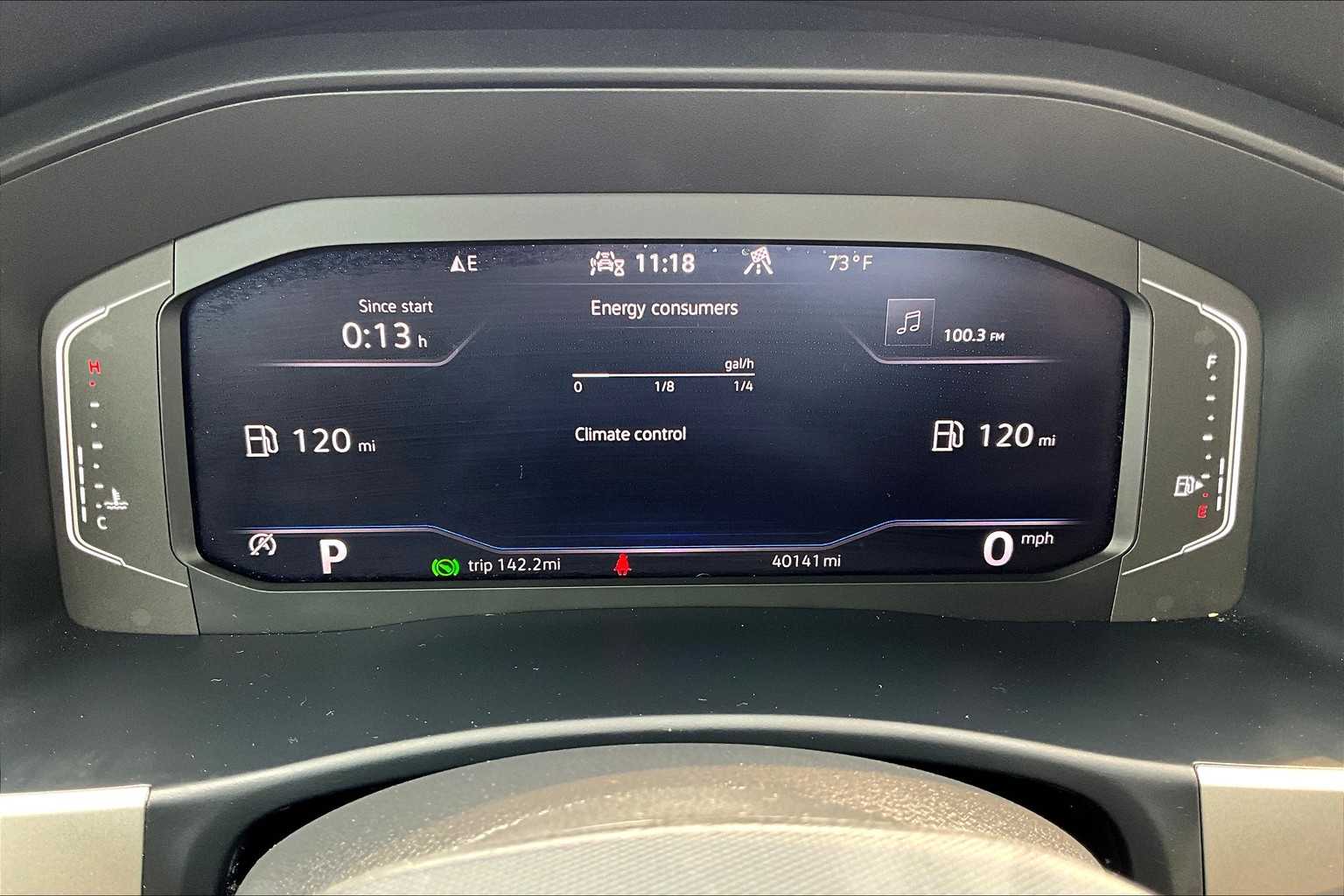 2023 Volkswagen Atlas 3.6L V6 SE w/Technology - Photo 25