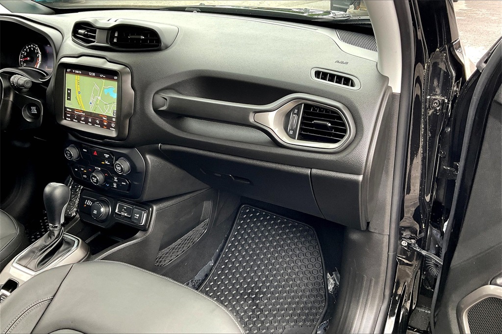 2022 Jeep Renegade Limited - Photo 12