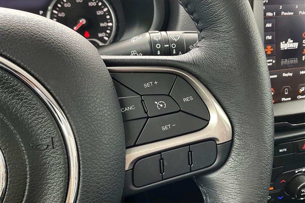 2022 Jeep Renegade Limited - Photo 23