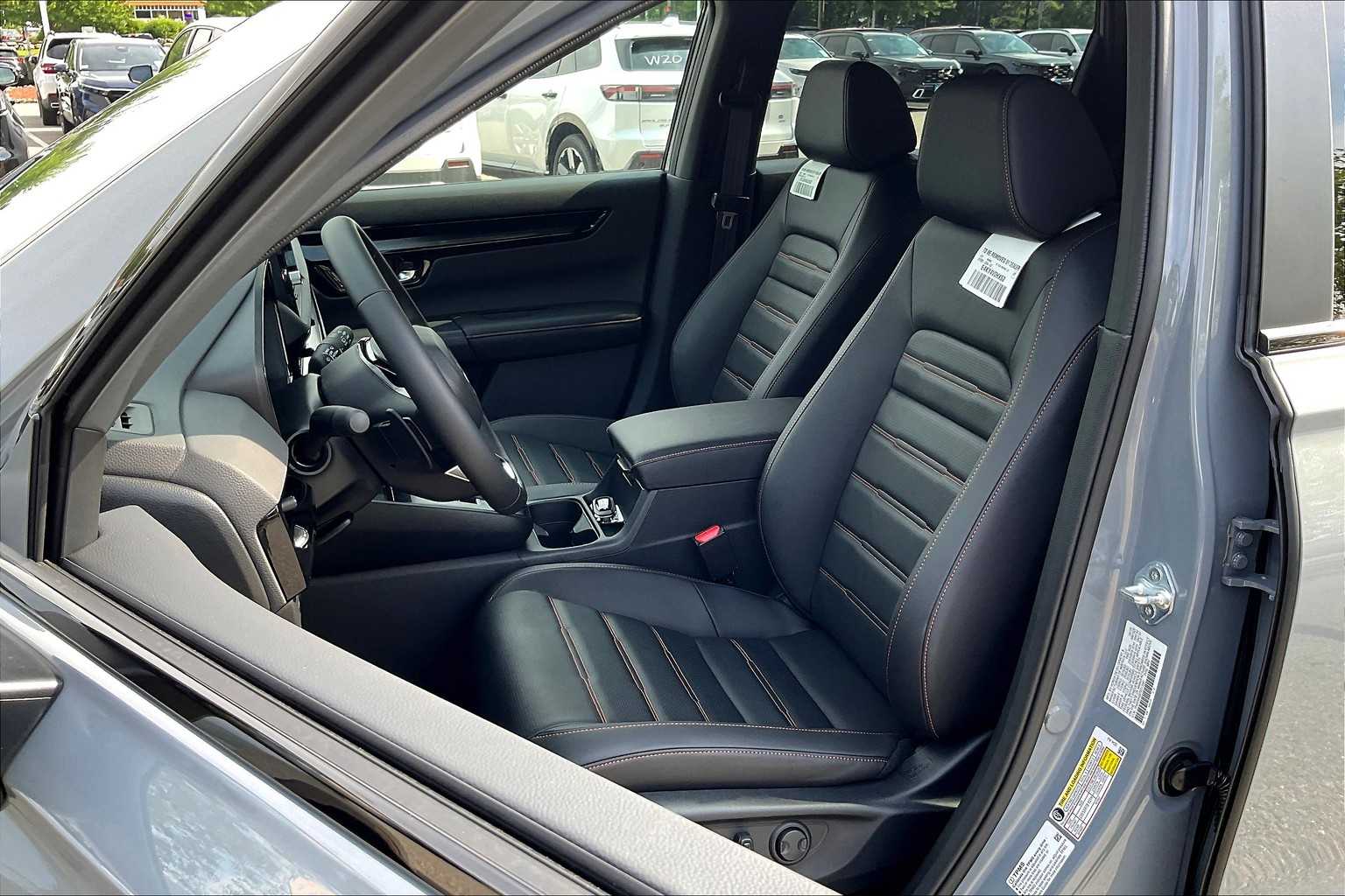 2026 Honda CR-V Hybrid Sport Touring - Photo 11