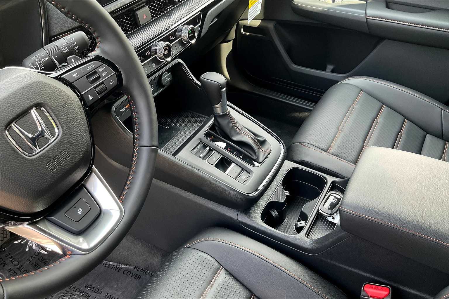 2026 Honda CR-V Hybrid Sport Touring - Photo 14