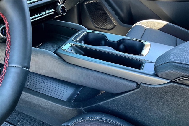 2025 Chevrolet Equinox EV RS - Photo 19