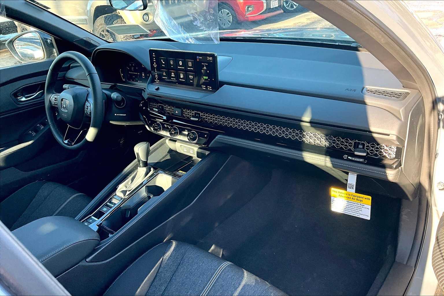 2025 Honda Accord Hybrid Sport - Photo 10