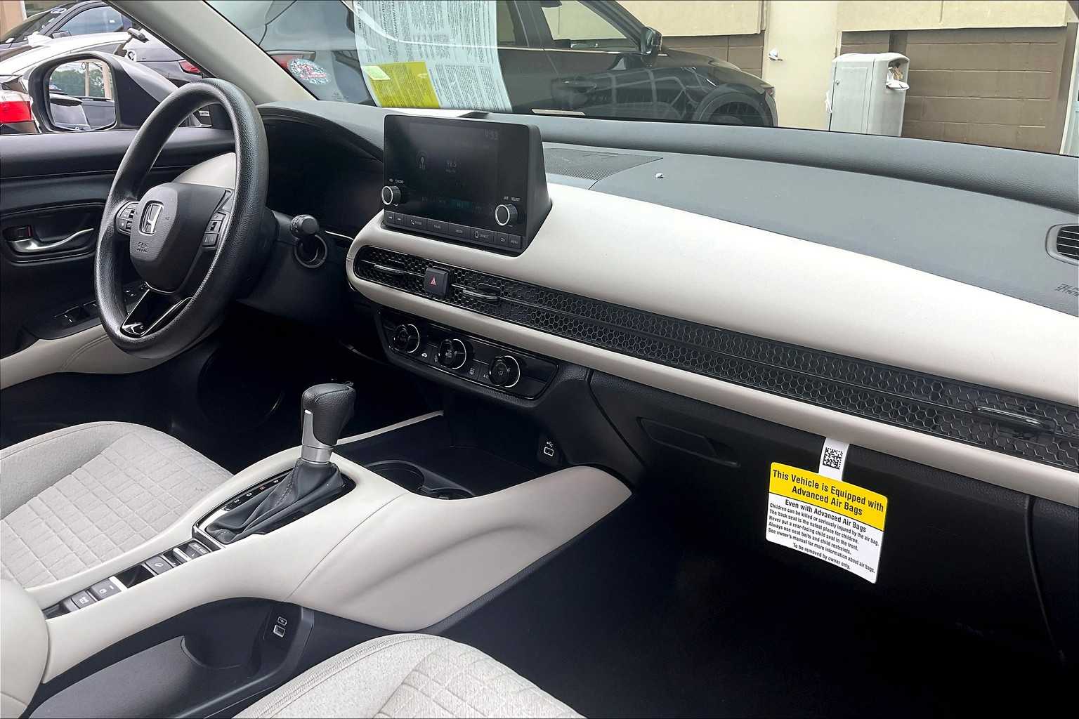 2023 Honda HR-V LX - Photo 14