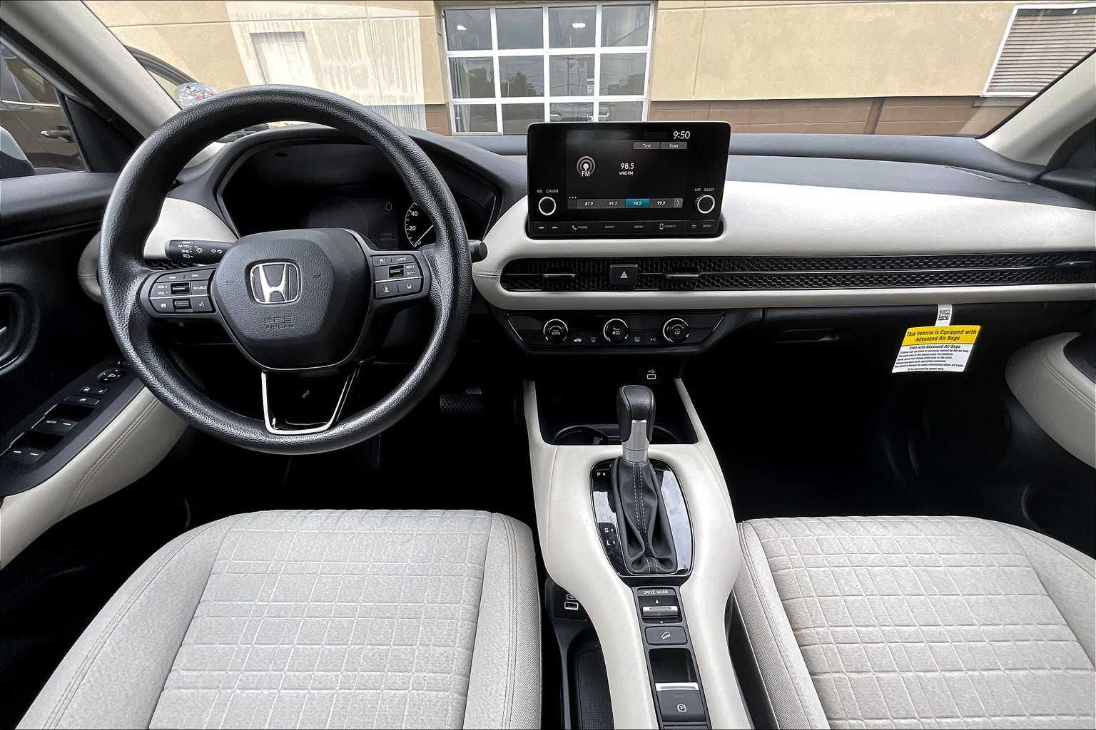 2023 Honda HR-V LX - Photo 21