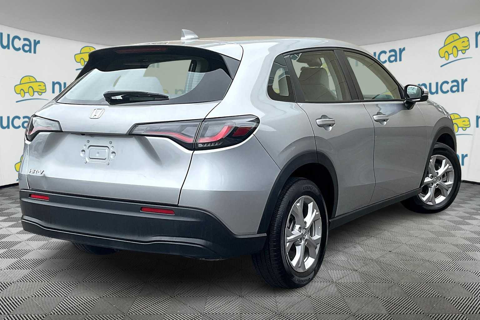 2023 Honda HR-V LX - Photo 6