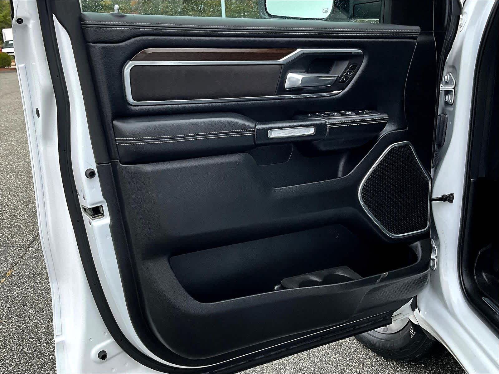 2022 Ram 1500 Laramie - Photo 9