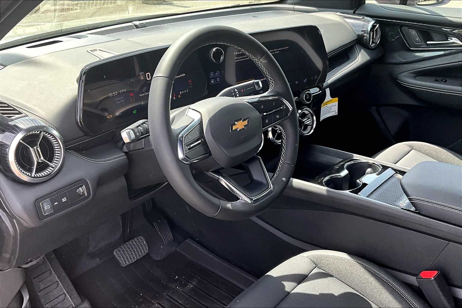 2025 Chevrolet Blazer EV AWD LT - Photo 9
