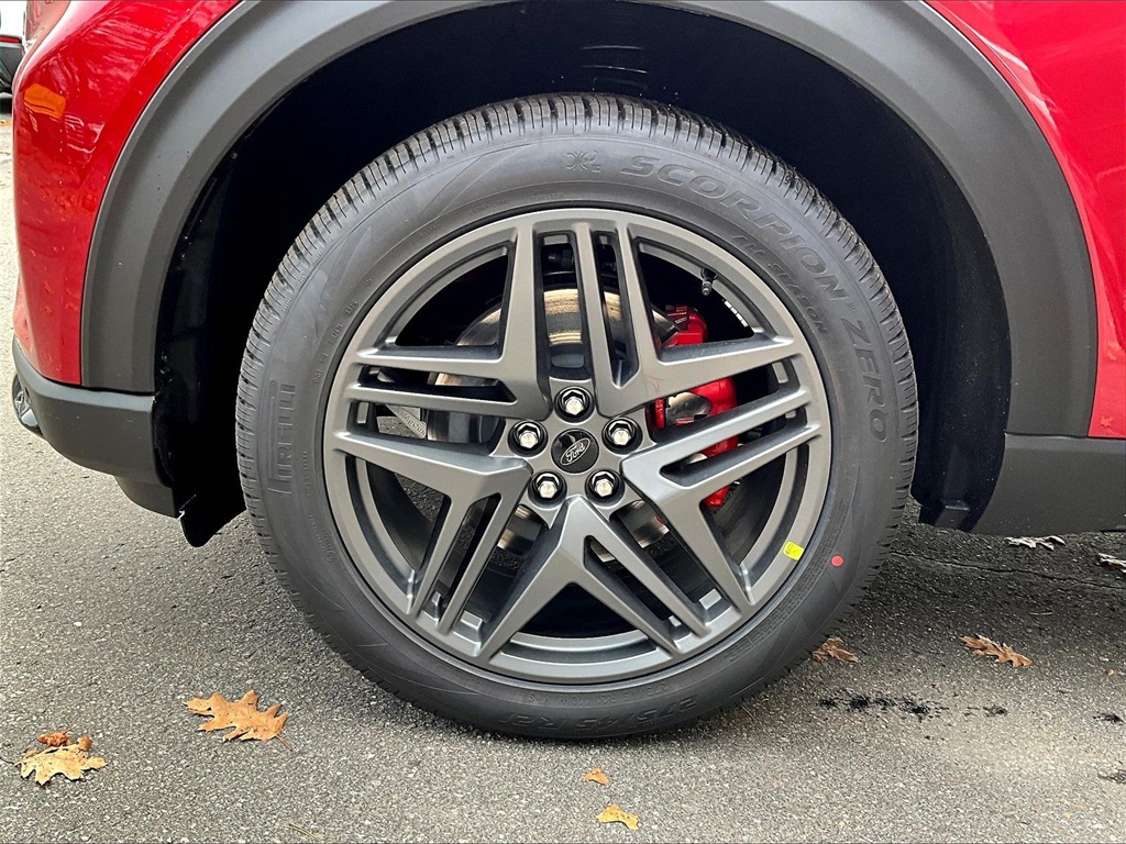 2026 Ford Explorer ST-Line - Photo 12