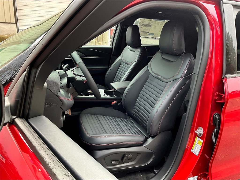 2026 Ford Explorer ST-Line - Photo 10