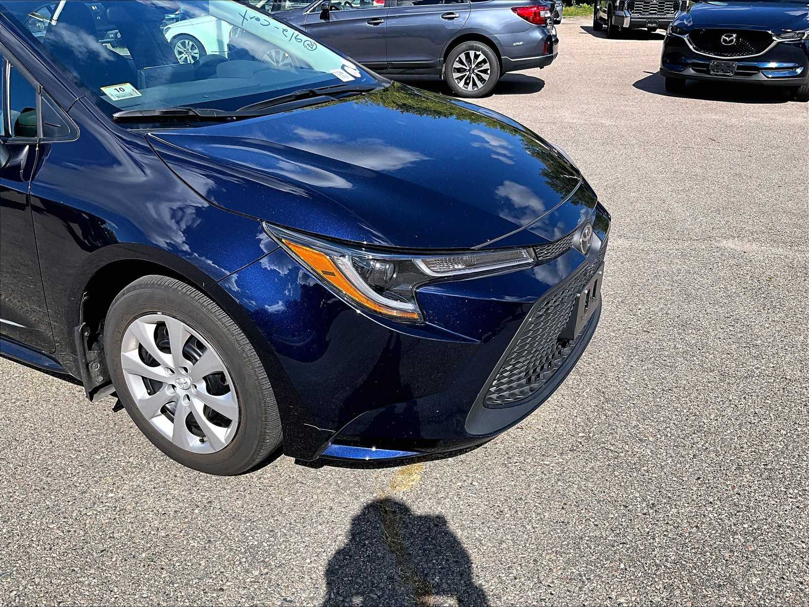 2022 Toyota Corolla LE - Photo 5