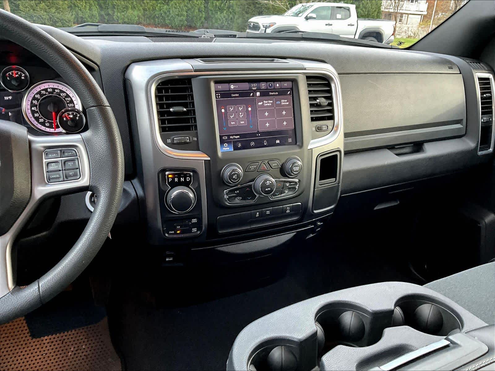 2022 Ram 1500 Classic Warlock - Photo 18