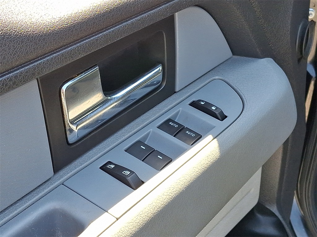 2014 Ford F-150 STX - Photo 13