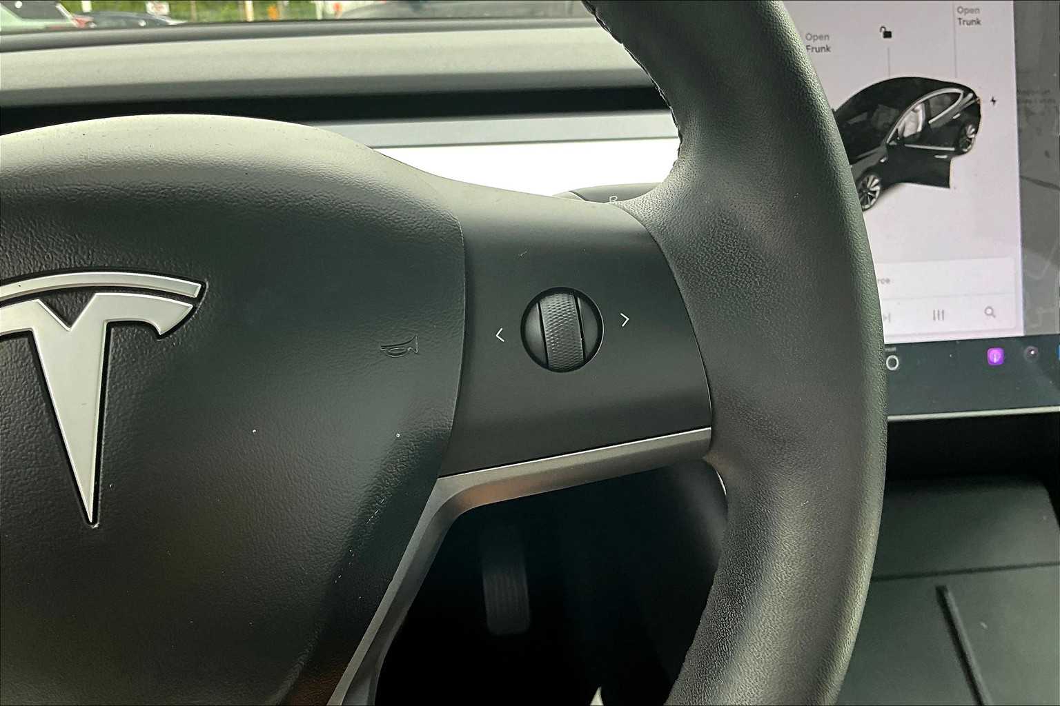 2020 Tesla Model 3 Standard Range Plus - Photo 24