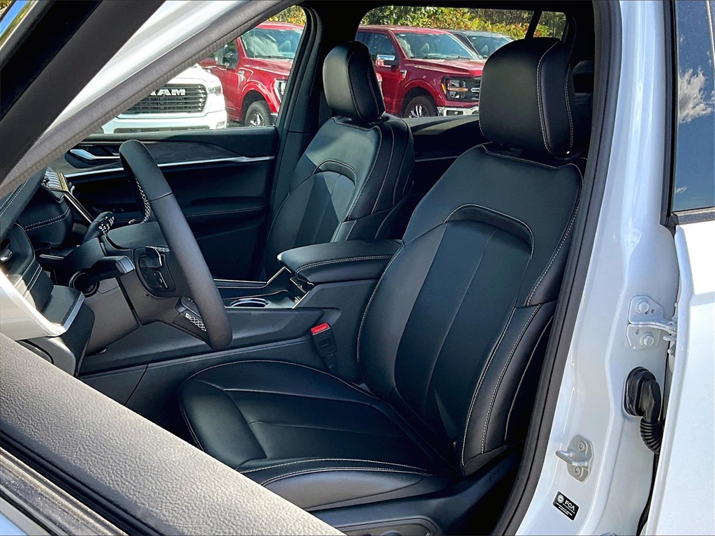 2025 Jeep Grand Cherokee L Limited - Photo 11