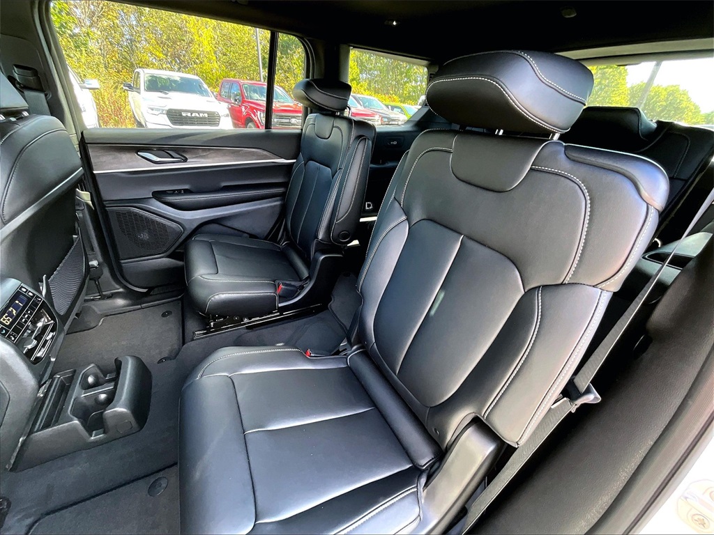 2025 Jeep Grand Cherokee L Limited - Photo 15